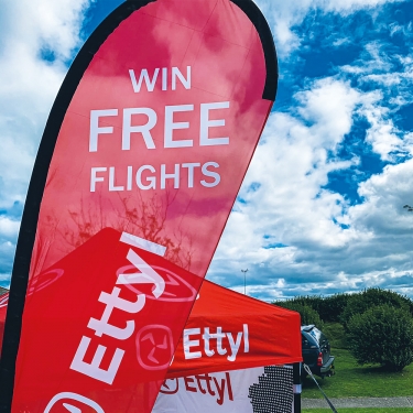  Custom Flags (Material Only)