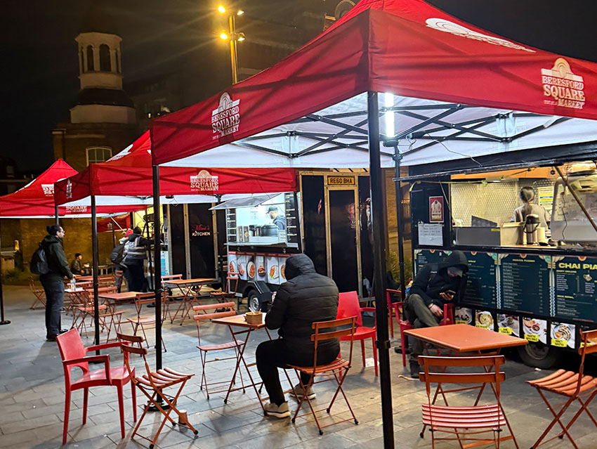 Beresford Square Market with Illumipeak™